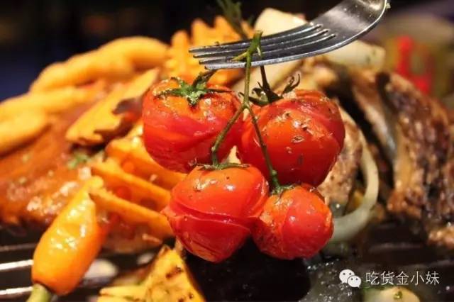 纸牌屋烤肋排店真实地址,纸牌屋烤肋排画面