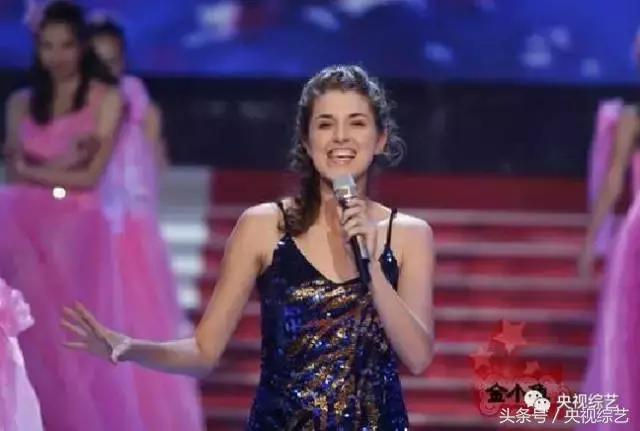 星光大道站在山顶上,央视星光大道的微博视频