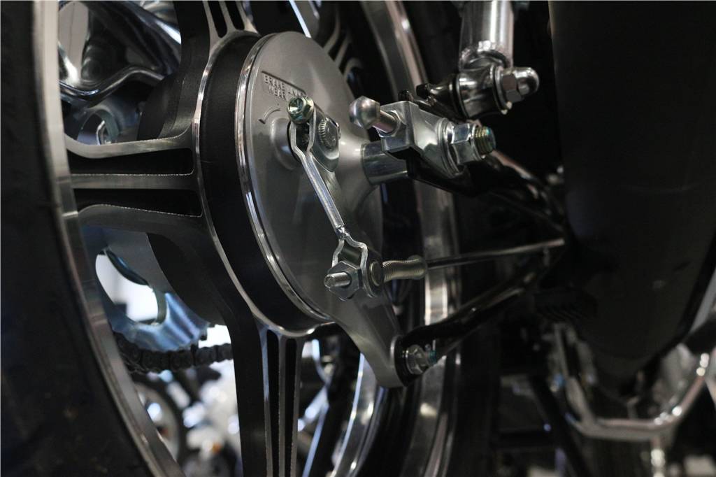 全新豪爵铃木gn125进口发动机,豪爵铃木gn125太子摩托车图片