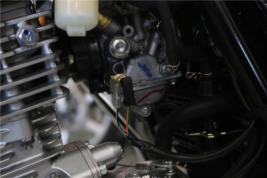 全新豪爵铃木gn125进口发动机,豪爵铃木gn125太子摩托车图片