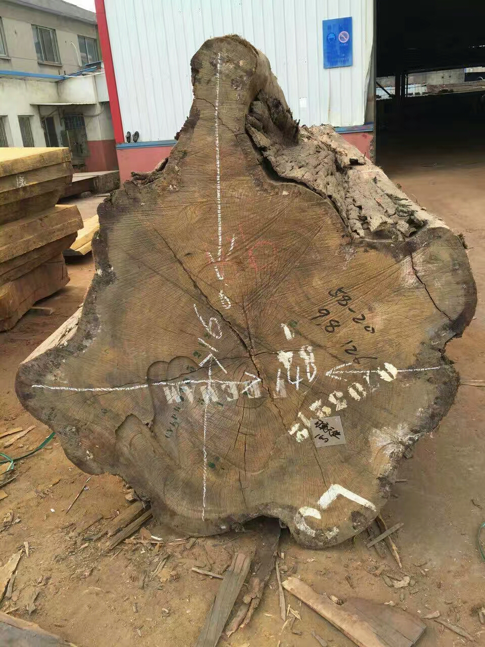 乌金木搭配胡桃木,乌金木家具如何搭配软装