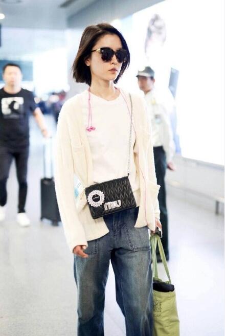 杜鹃模特高级感图片,杜鹃变身超然