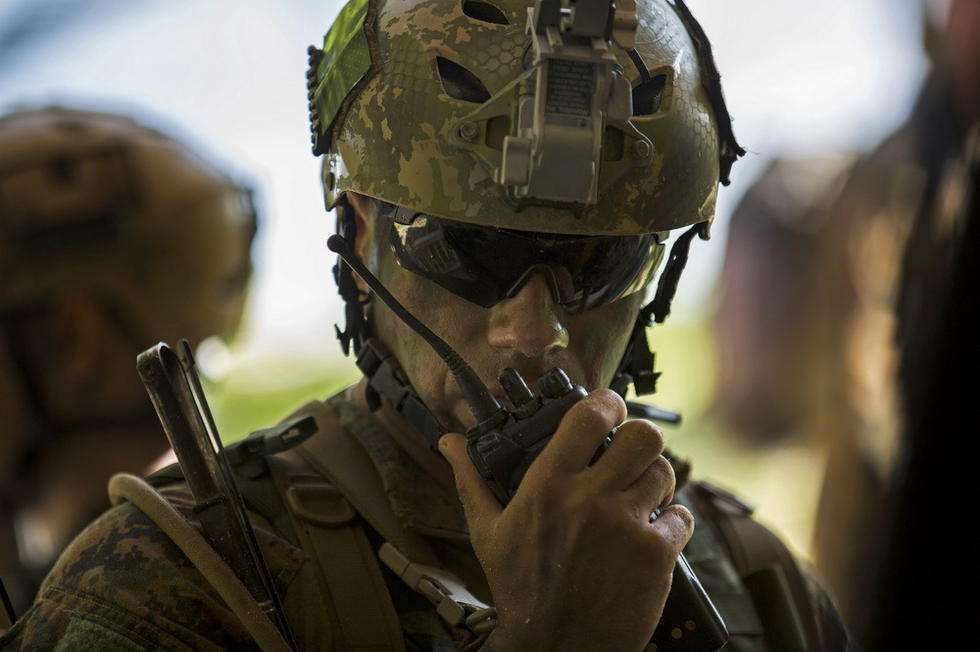 科普：百年发展无线电的定义与应用