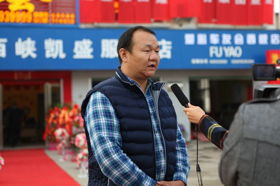 最美西峡人六：爱岗敬业奉献的楷模罗源