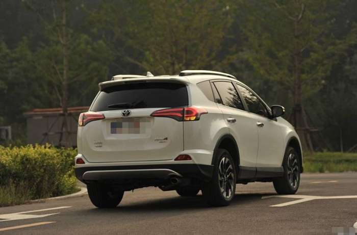 丰田rav4荣放2.0l车主的感受,rav4荣放二驱车主使用感受