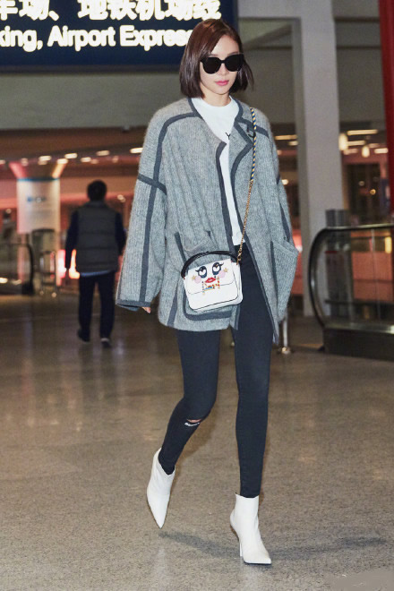 袁珊珊彩虹毛衣,袁姗姗穿什么衣服好看