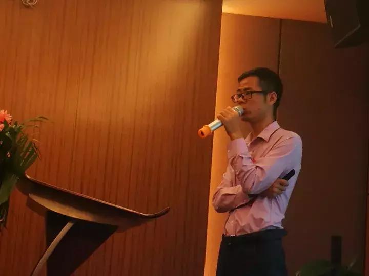 如何用最低成本开一家炸鸡店,开一家炸鸡店从此走上致富之路