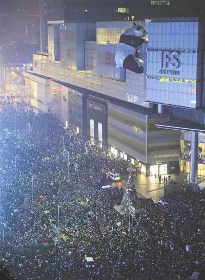 成都人不逛春熙路逛哪里,外地人眼中的成都春熙路