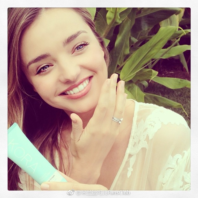 米兰达可儿宣布怀孕照片,米兰达可儿怀孕