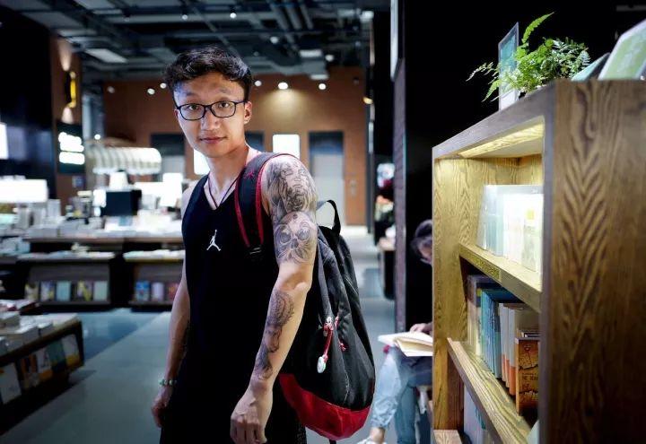 徕卡q如何连接手机,徕卡q-p值得买吗