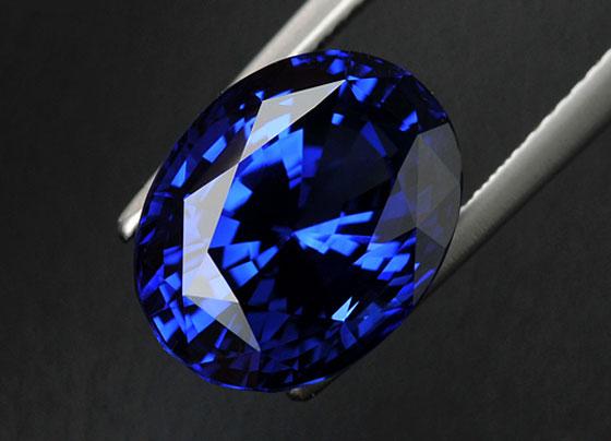 祖母绿和欧泊哪个更有价值,你绝对没见过的古董