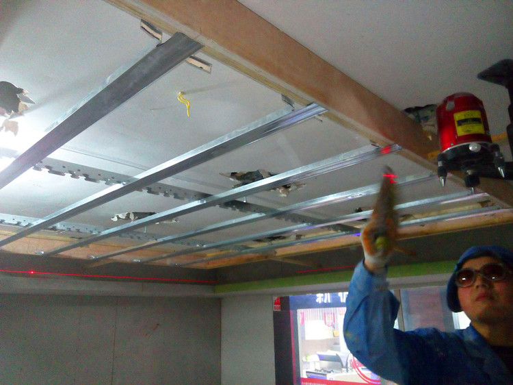 安装吊顶的师傅必备吊顶神器,吊顶效果不好