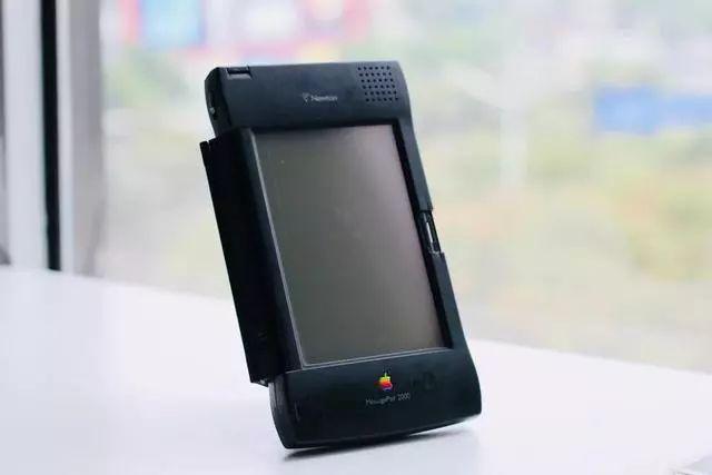 这个博物馆里收藏了150位头条号创笔者的故事，满满都是情怀啊