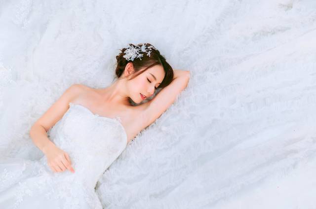 原来拍婚纱照还可以这样拍,原来婚纱照还可以这样拍