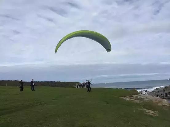 你在悉尼这么浪，你妈知道吗？