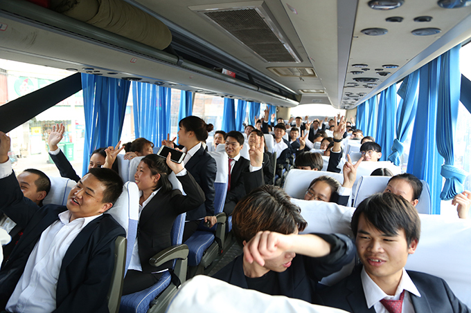 璐甸槼瑁呬慨鍏徃楠呴敹瑁呴グ,璐靛窞楠呴敹