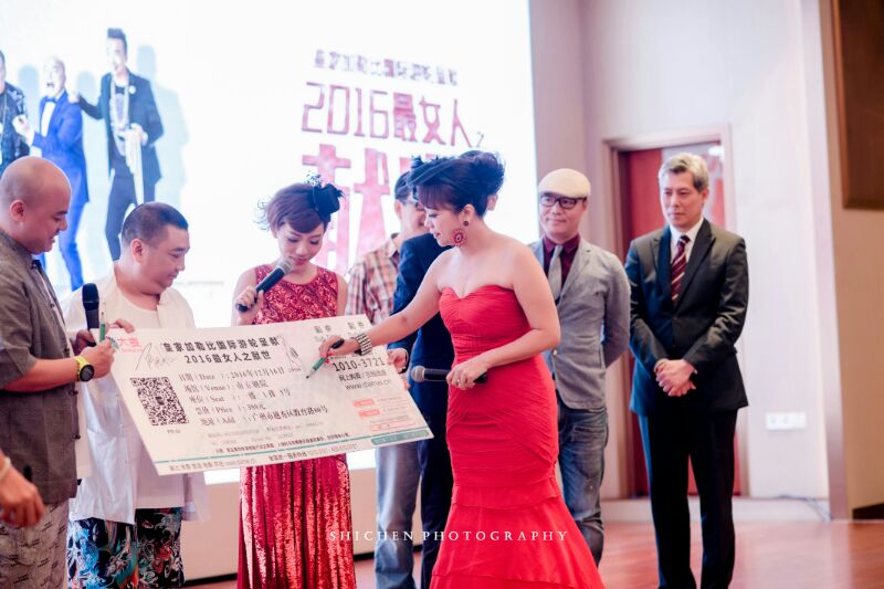 舞台剧《2017最女人之女人之吧》12月闪亮上演