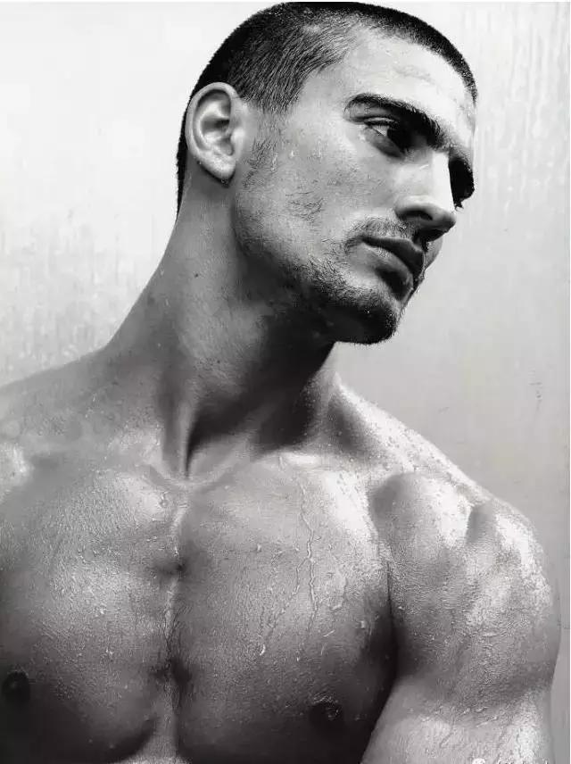 老公剪寸头,帅不帅剪个寸头就知道了