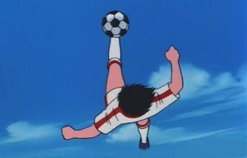 足球小将杂技射门,足球场上杂技