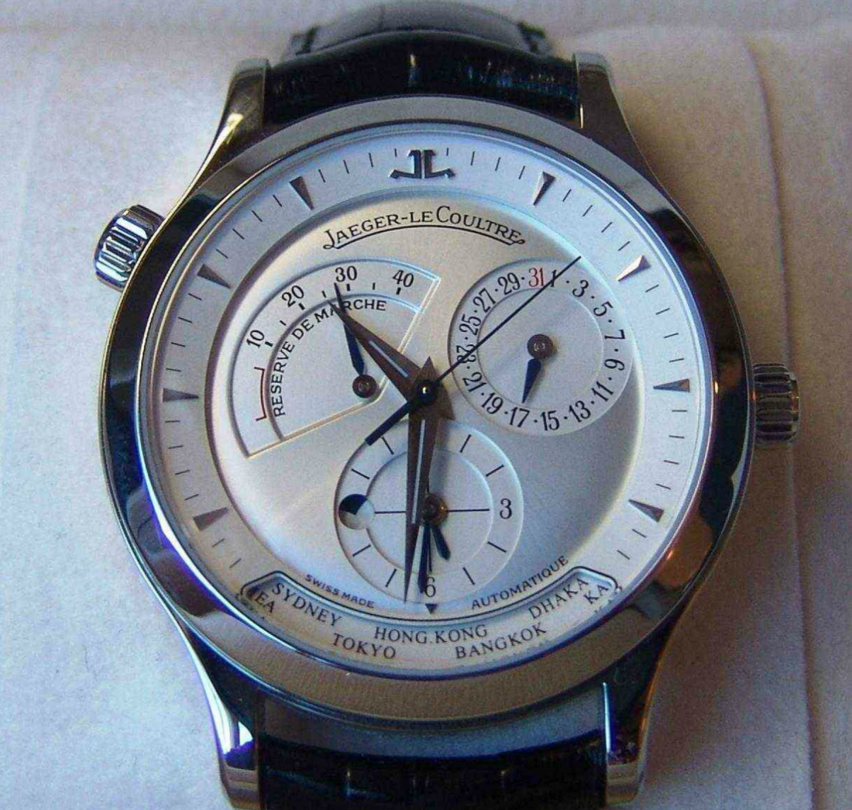 积家手表在韩国买有折扣嘛,在英国买手表比国内便宜吗