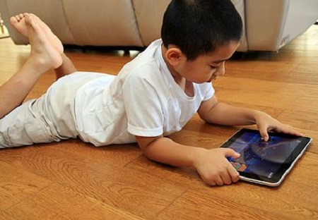 这张小学四年级学生的时间表，比美国总统还忙碌