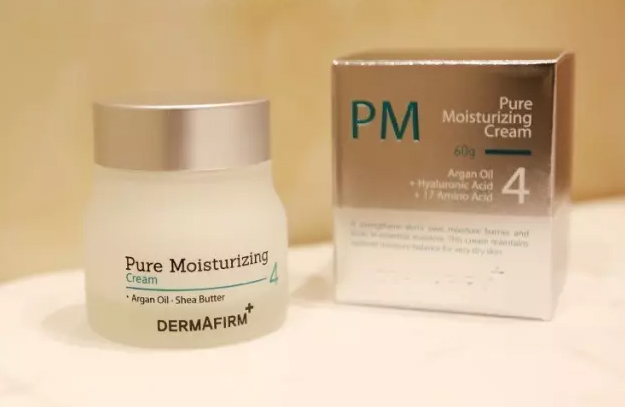 想要气色好擦什么护肤品,想要好气色用什么粉底