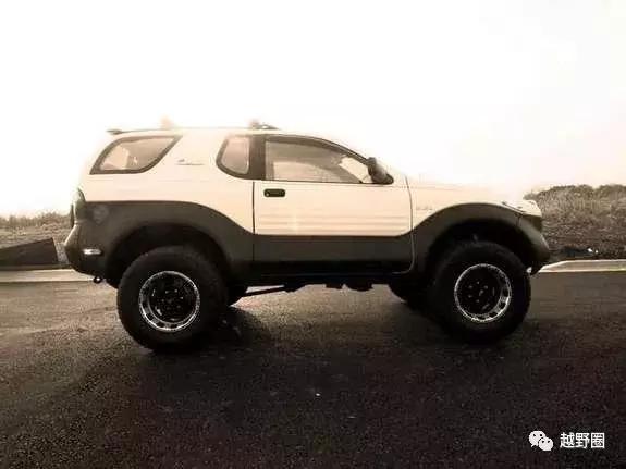 骞磋交浜虹殑绗竴鍙伴潪鎵胯浇寮弒uv,鑰愮敤搴﹀拰鎿嶆帶鎬ф渶濂界殑suv