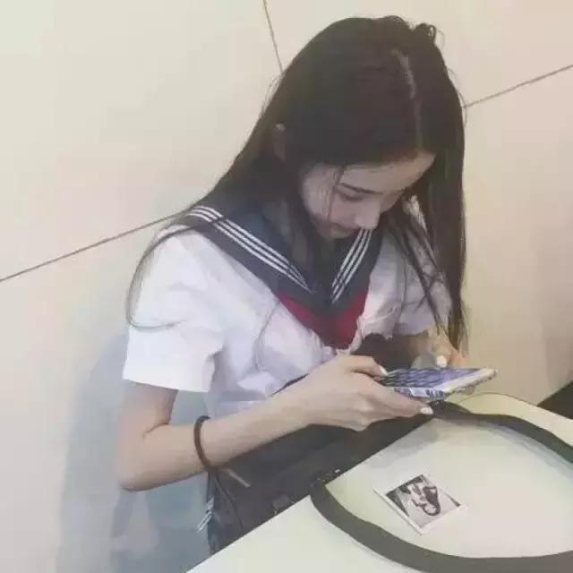 学生*党**必备的护肤品！这些尖货我一个都不想错过！