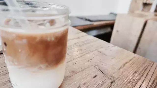 凡仕｜在一家倔脾气的咖啡店，点一杯纯粹主义的咖啡