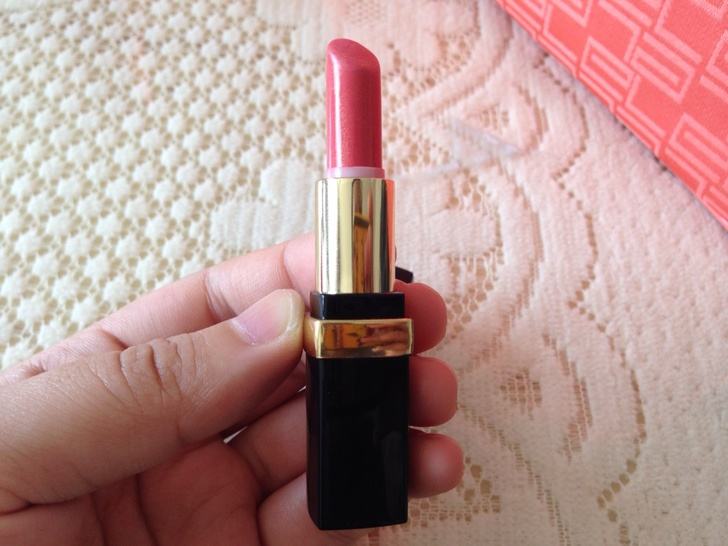 迪奥口红小样和正装的区别 (1.5g口红是小样还是正装)