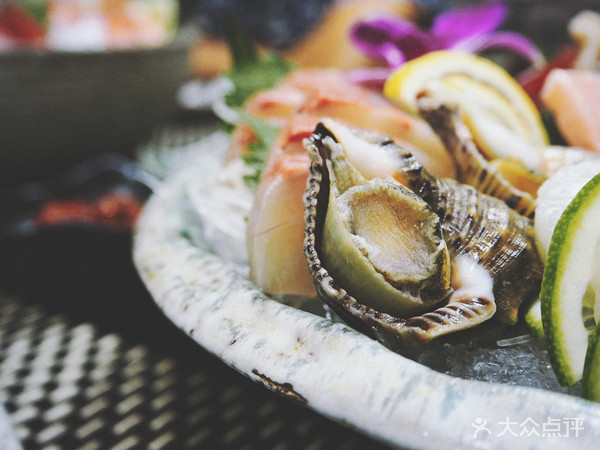 表白被拒的心，只有这家的海鲜刺身可以治愈