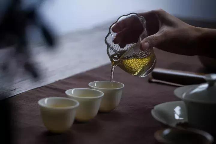 易武宋聘号蓝标,易武宋聘号茶沱