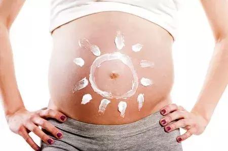 预产期还没到就破水了，第一件事要做什么？