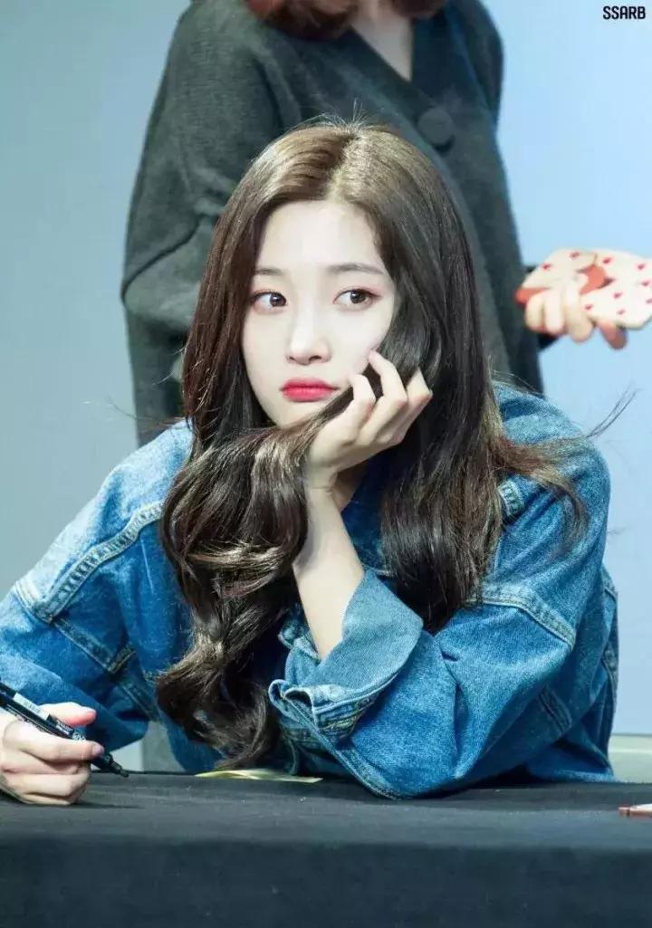 这些保暖又好看的冬季单品美呆了,iu泫雅穿搭