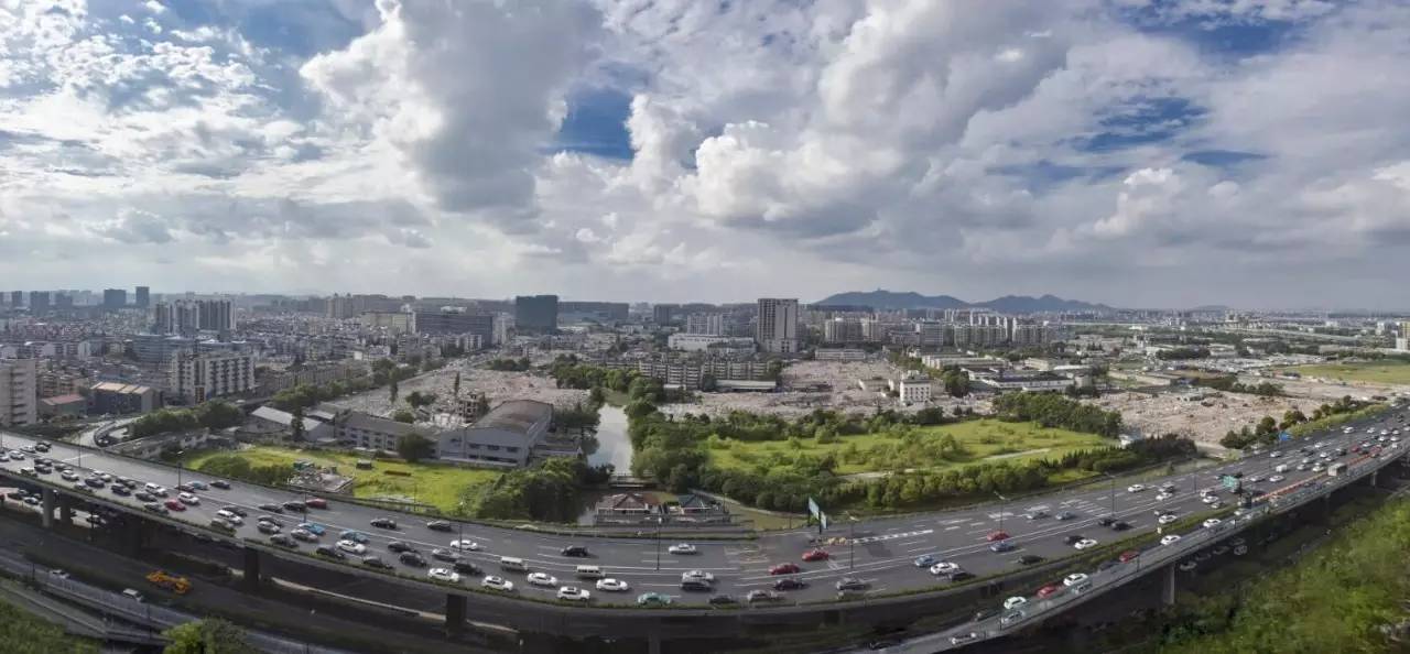 姝︽灄鏂板煄,姝︽灄鏂板煄姝ｅ湪宕涜捣