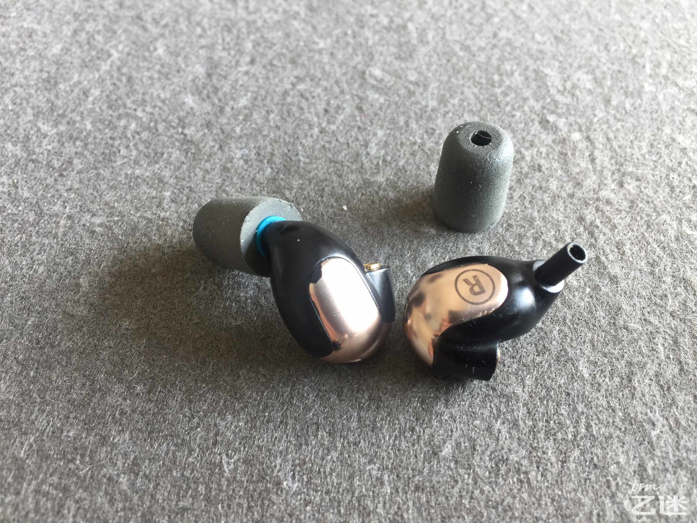 爱科技k3003对比森海塞尔ie800,akgk3003对比森海塞尔ie800s