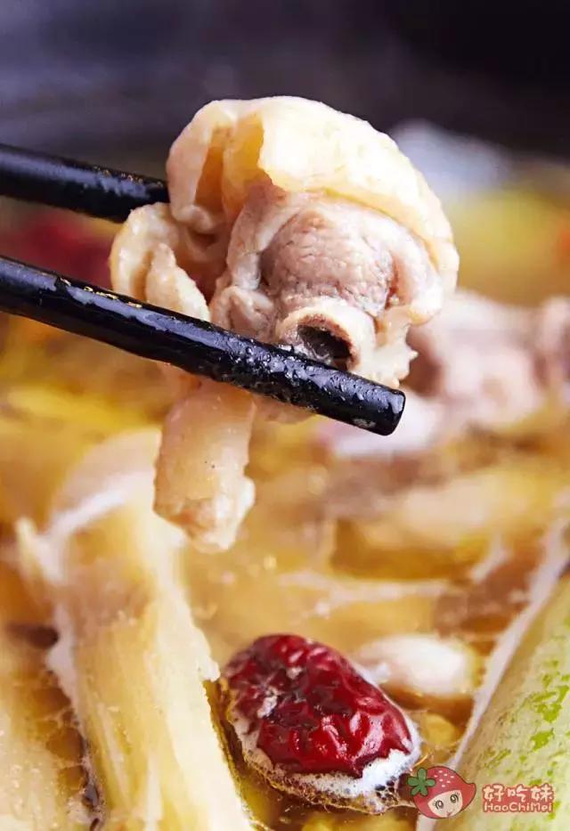 劲爆！这家“鸡村”3年来每天接客到脚软！