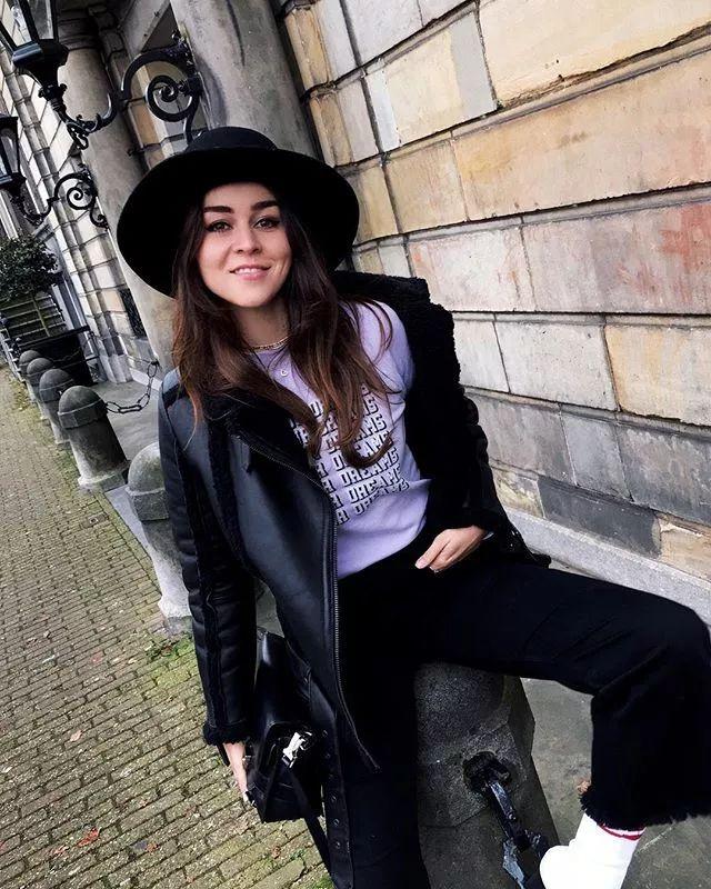 穿羽绒服如何不显胖,穿羽绒服减肥