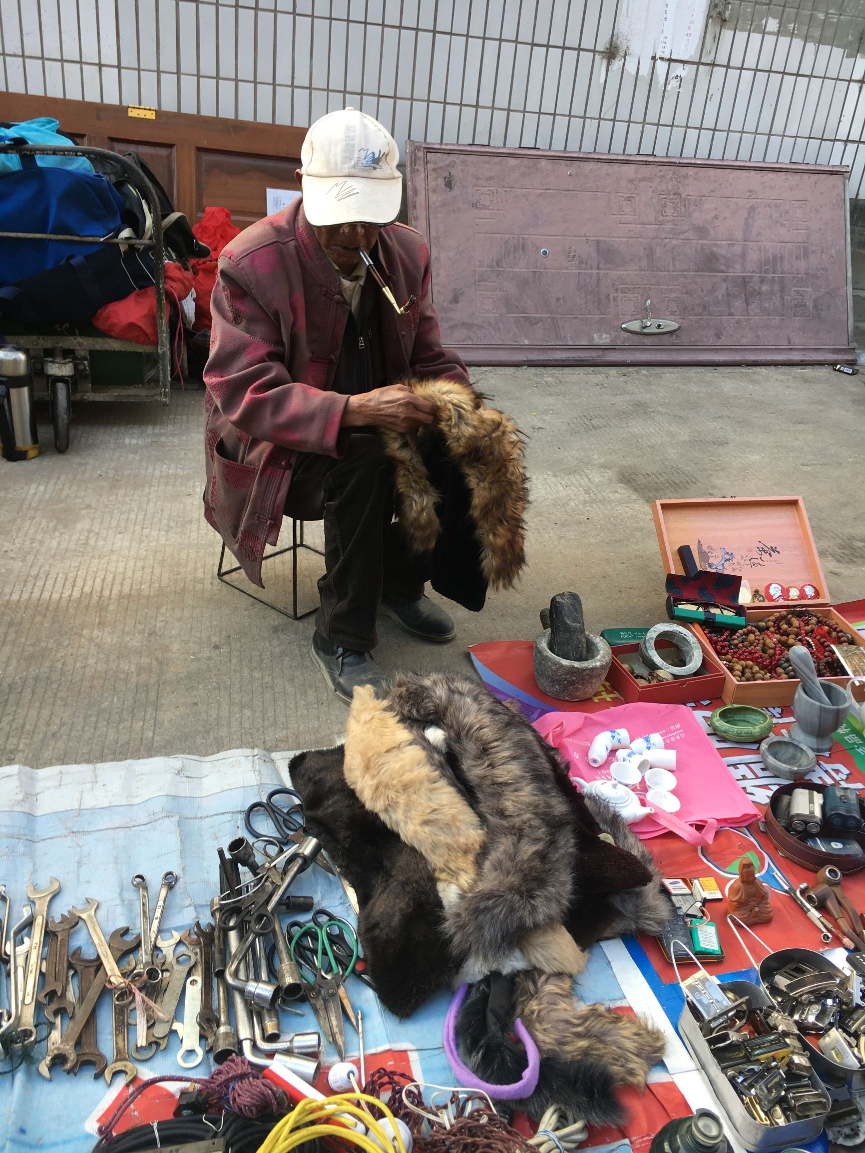 带你去看大理这些小众之地,大理二手家具旧货市场