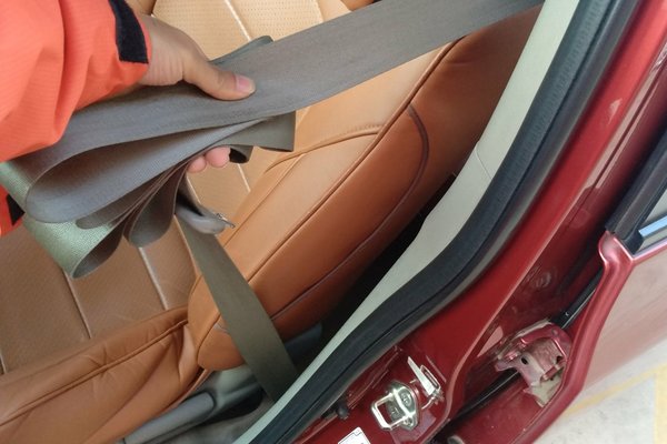 2010年的二手锋范多少钱可以买,09年手动挡二手锋范大概多少钱