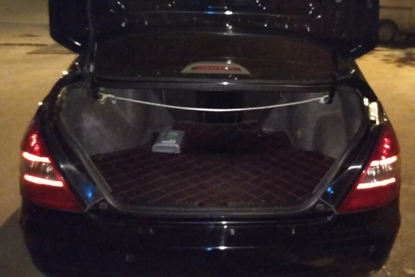 比亚迪f62009款财富版配置,比亚迪f62010二手车多少钱