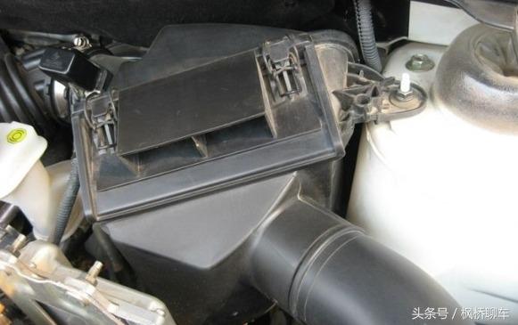 如何更换2019款poloplus空气滤芯,空气滤芯自己换教程