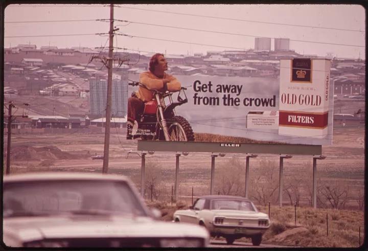 历时18年，美国政府终于让*草烟**公司上电视“认罪”