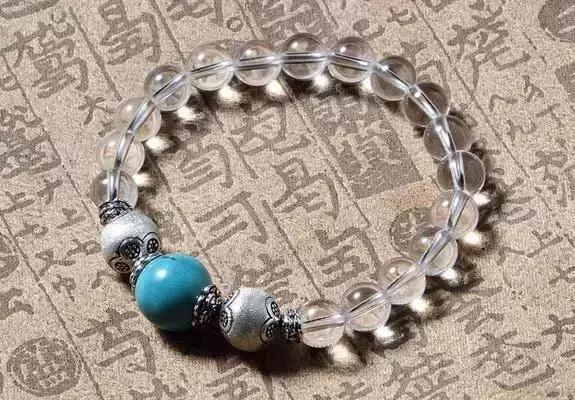 水晶真的能使好运变好吗,水晶越戴反而好运越不好