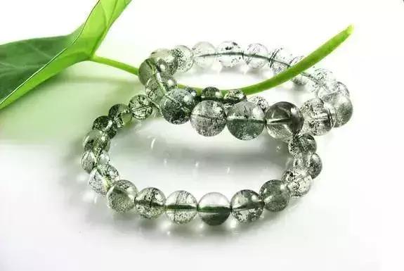 水晶真的能使好运变好吗,水晶越戴反而好运越不好