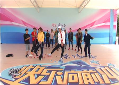 缃楀垰灞曠幇瀹炲姏,缃楀垰寮曚綋鍚戜笂