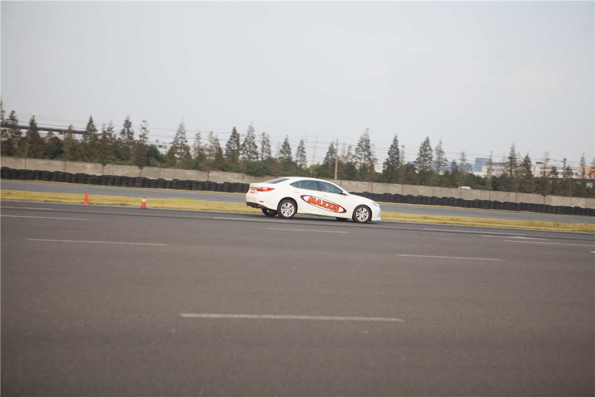 鏄嗗北鐜涘悏鏂疆鑳庤瘯楠屽満,鏄嗗北鐜涘悏鏂瘯楠屽満鍦板潃