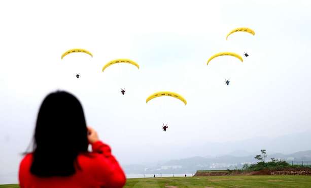 载人动力滑翔伞培训班,动力伞飞行员驾驶证