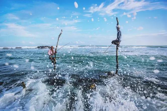 往返二张机票,往返机票去云南和西双版纳