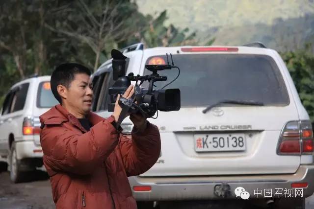 讲述|曾和平：17年军事新闻路虽九死其犹未悔